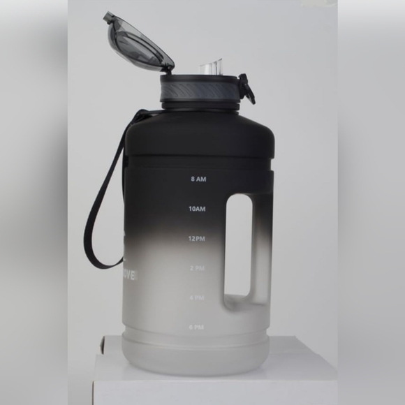 LifeGroove 74 oz (2.2L) Tritan Water Bottle NEW In BOX ! - Picture 4 of 6